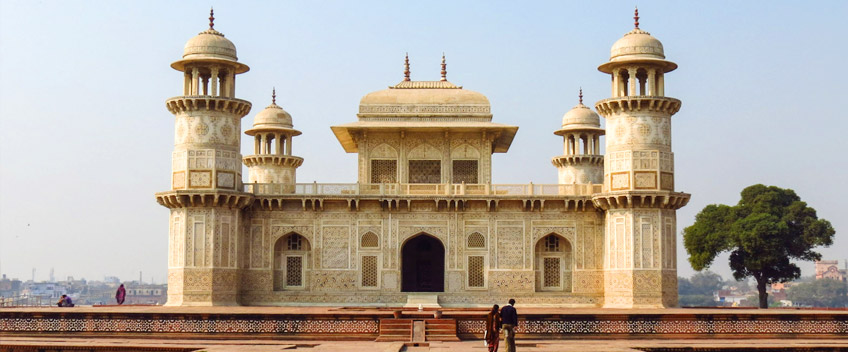 Taj Mahal Same Day Tour by train